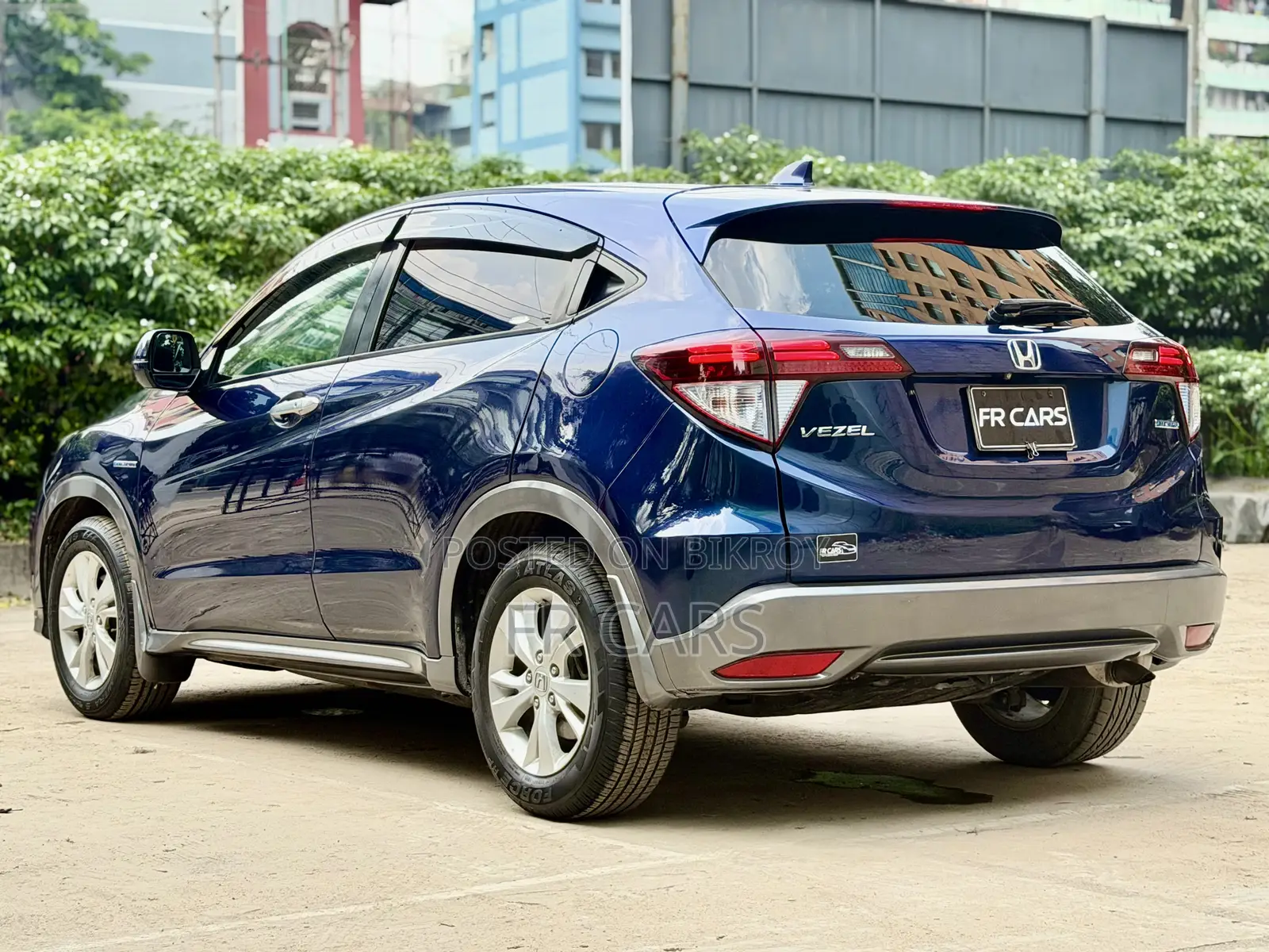 Honda Vezel 1.5 Hybrid 2WD 2015 Blue