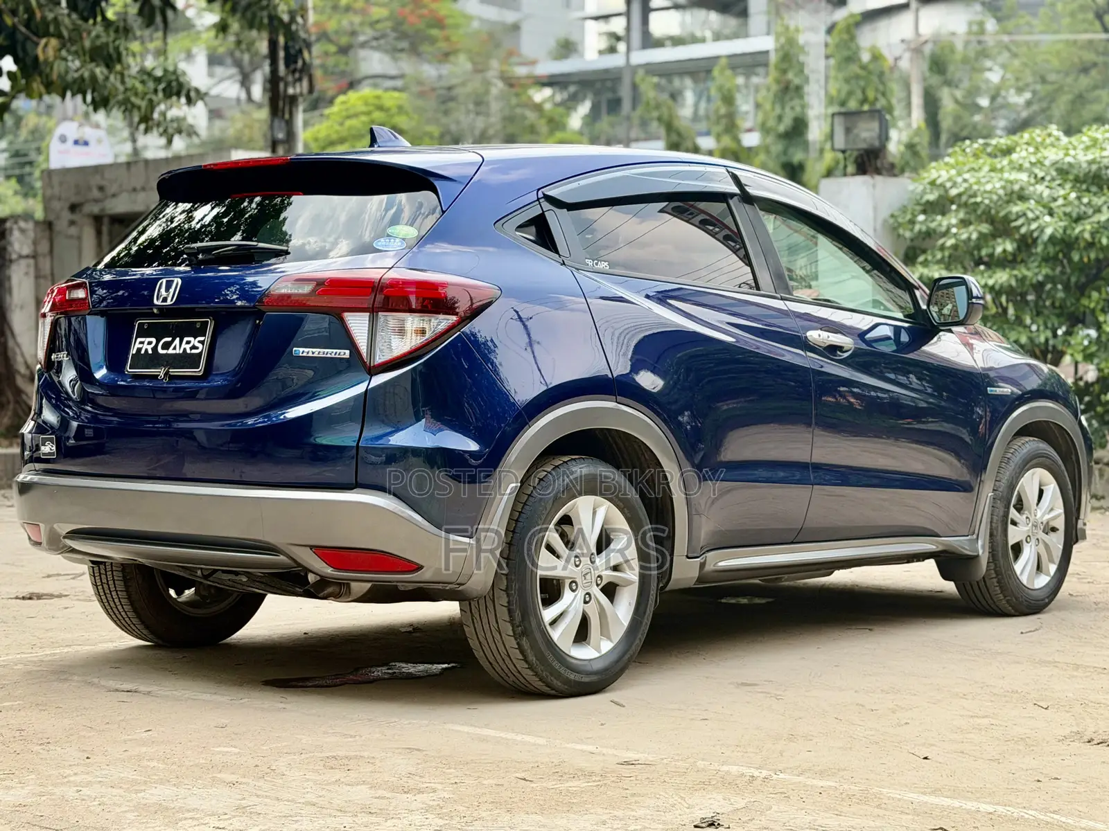 Honda Vezel 1.5 Hybrid 2WD 2015 Blue