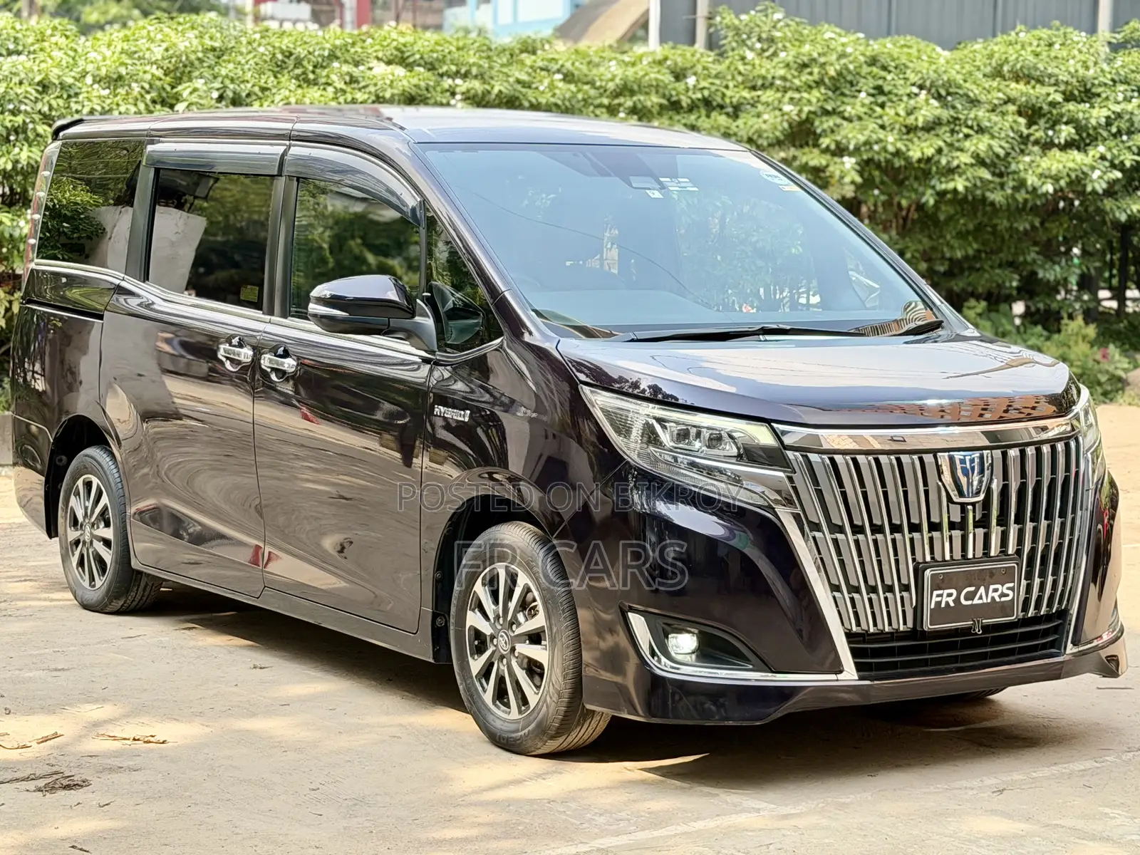 Toyota Esquire 1.8 FWD Hybrid (7 Seater) 2018 Black