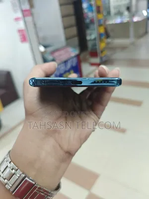 Vivo V30 5G 256 GB Green