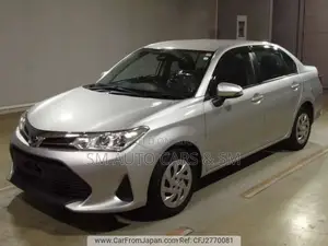 Toyota Axio 2021 Silver