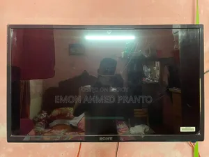 টিভিটা খুব ভালো টিভির সাথে সবকিছু দিয়ে দেওয়া হবে বক্স আছে এছাড়া সব