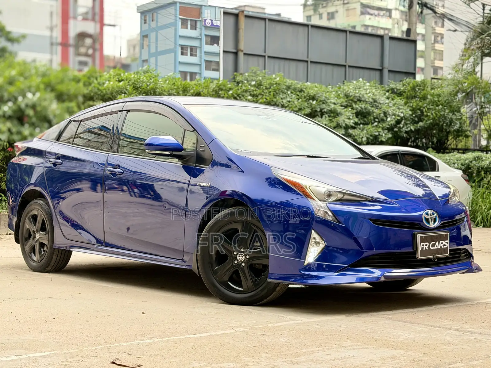 Toyota Prius 4dr Hatchback (1.8L 4cyl Gas/Electric Hybrid CVT) 2016