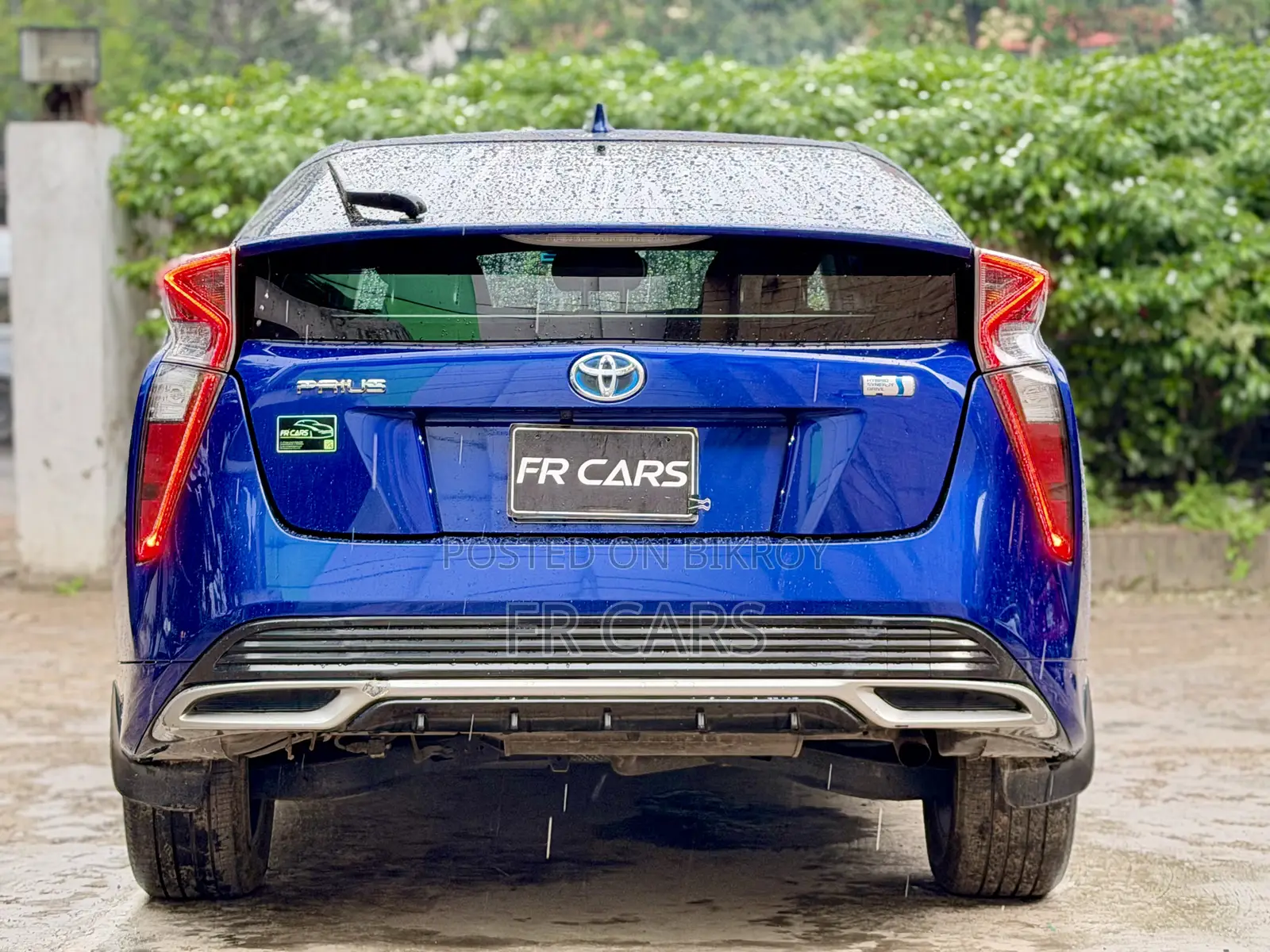 Toyota Prius 4dr Hatchback (1.8L 4cyl Gas/Electric Hybrid CVT) 2016