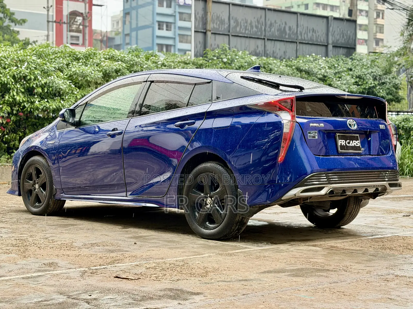 Toyota Prius 4dr Hatchback (1.8L 4cyl Gas/Electric Hybrid CVT) 2016