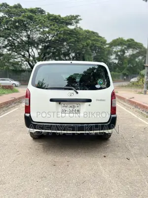 Toyota Probox 2011 White