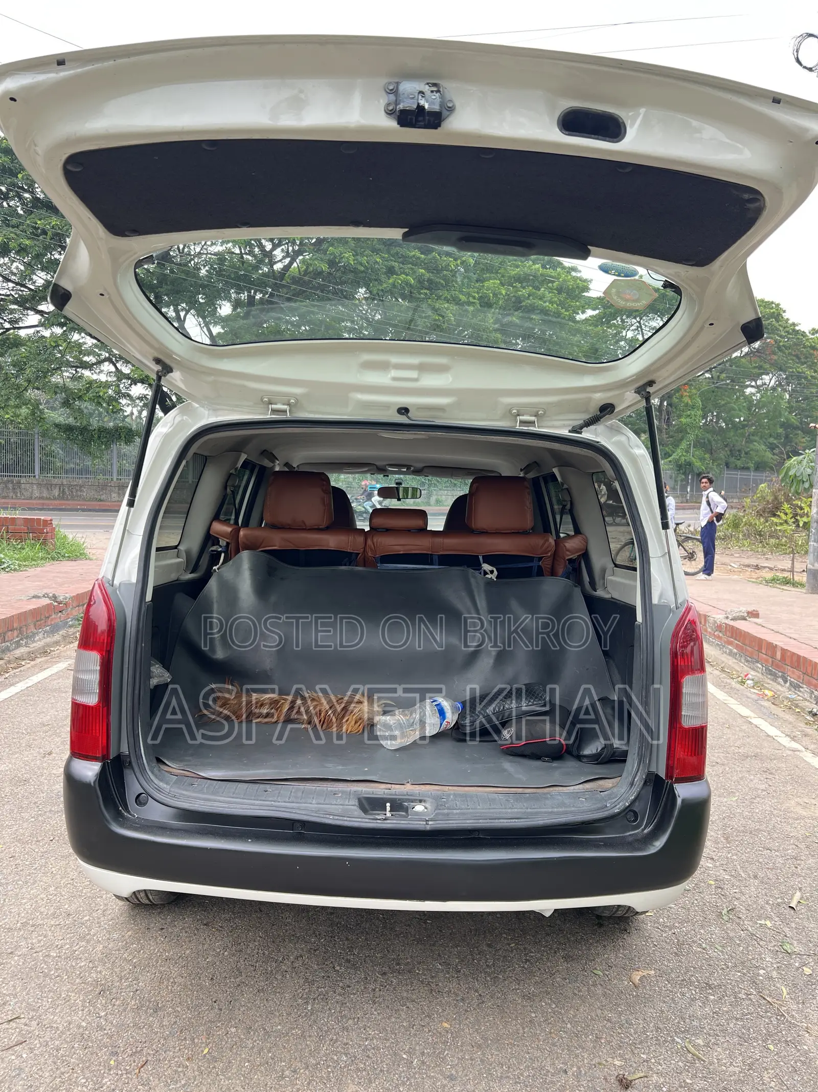 Toyota Probox 2011 White