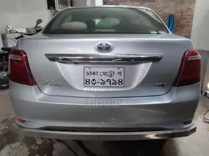 টয়োটা এক্সিও ২০১৫ সিলভার