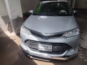 টয়োটা এক্সিও ২০১৫ সিলভার