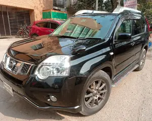 নিসান এক্স-ট্রেইল ২০১০ ব্ল্যাক