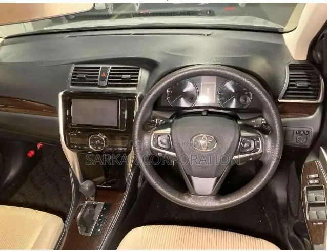 Toyota Allion 2020 Silver