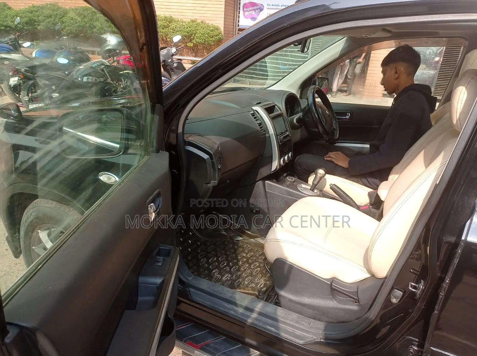 Nissan X-Trail 2010 Black