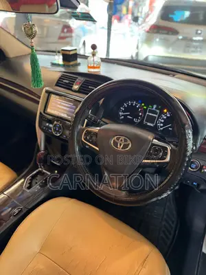 Toyota Premio 2016 Pearl