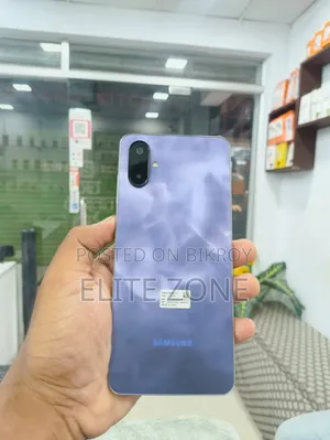 Samsung Galaxy F06 5G 128 GB Purple