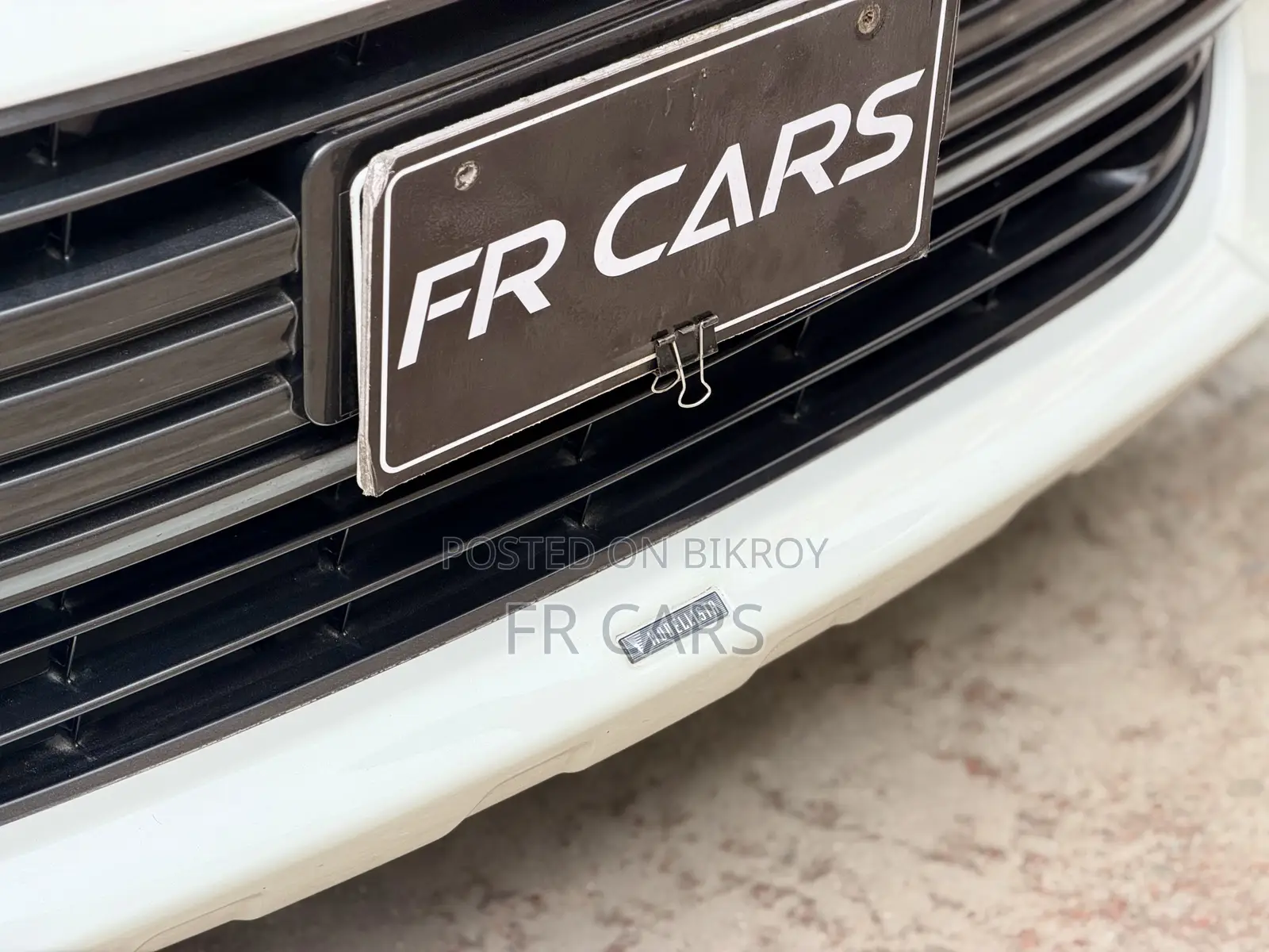 Toyota Axio 1.5 Hybrid G 2WD 2015 Pearl