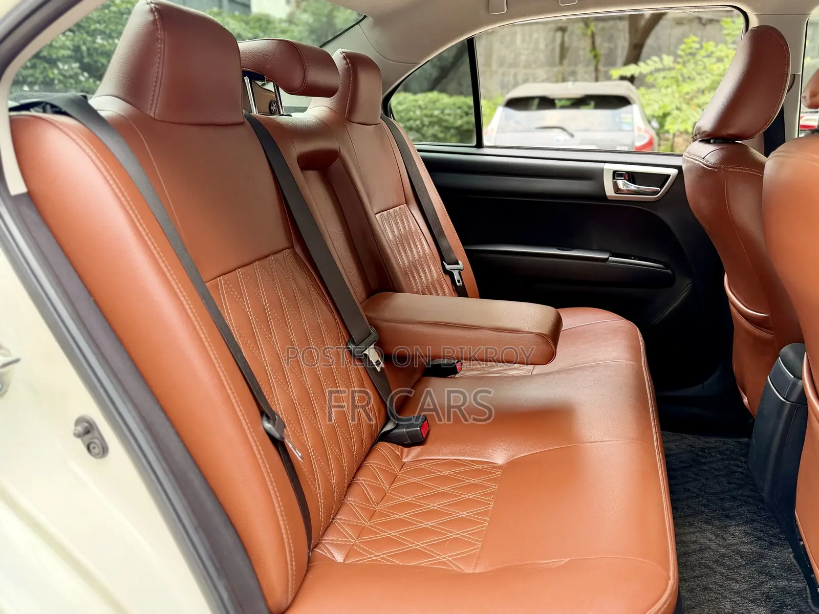 Toyota Axio 1.5 Hybrid G 2WD 2015 Pearl