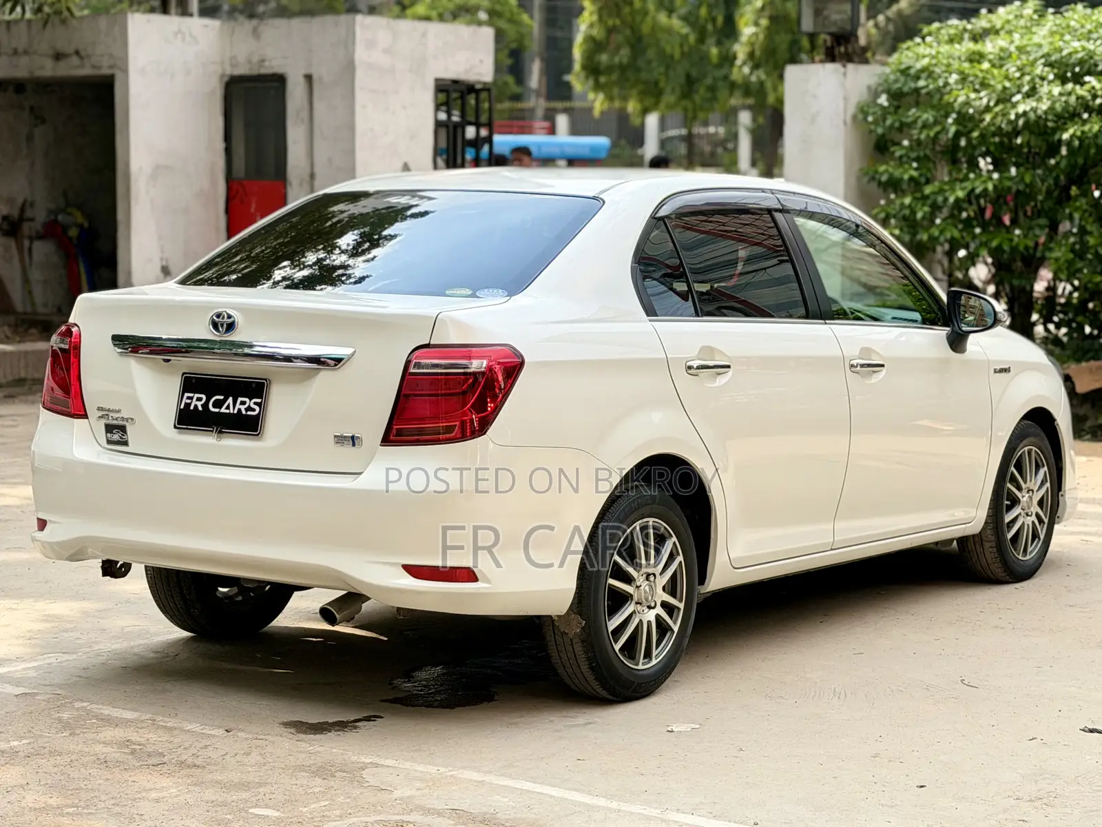 Toyota Axio 1.5 Hybrid G 2WD 2015 Pearl