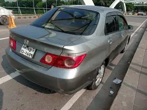 Honda Fit 2008 Gray