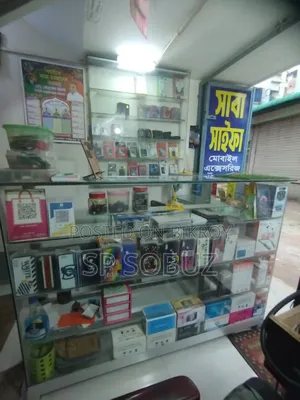 আমার শোকেসটা একদম নতুনের মত আছে দেখে ভালো লাগলে নেবেন