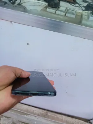 iQOO 256 GB Black