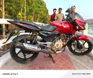 Bajaj Pulsar 150 2012 Red