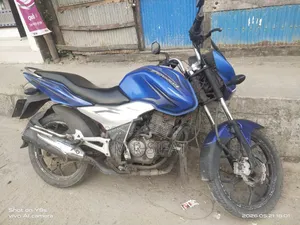 বাজাজ ডিসকভার ১২৫ ২০১৩ ব্লু