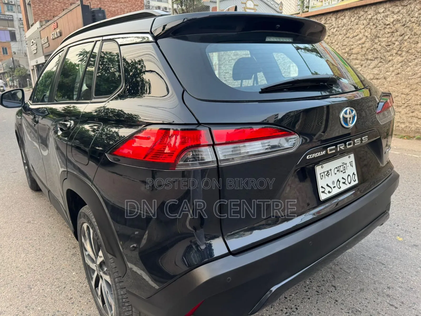Toyota Corolla Cross 1.8 Hybrid AWD 2021 Black