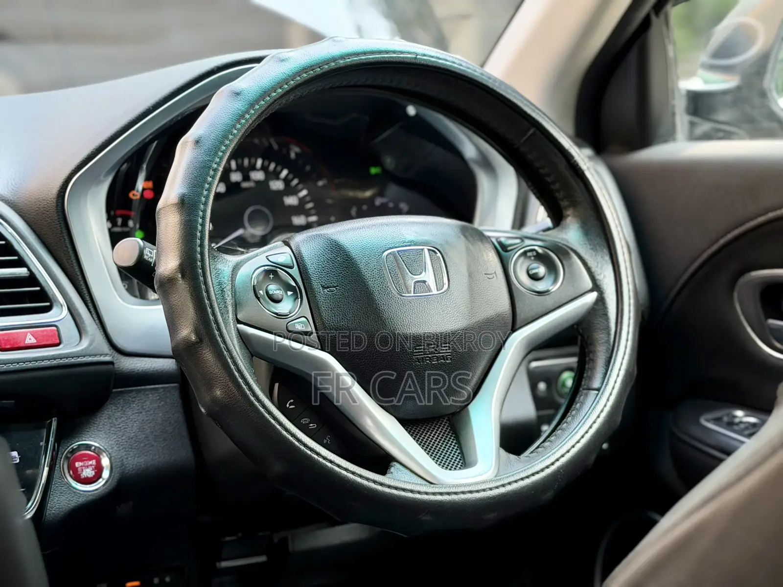 Honda Vezel 1.5 2WD 2014 Black
