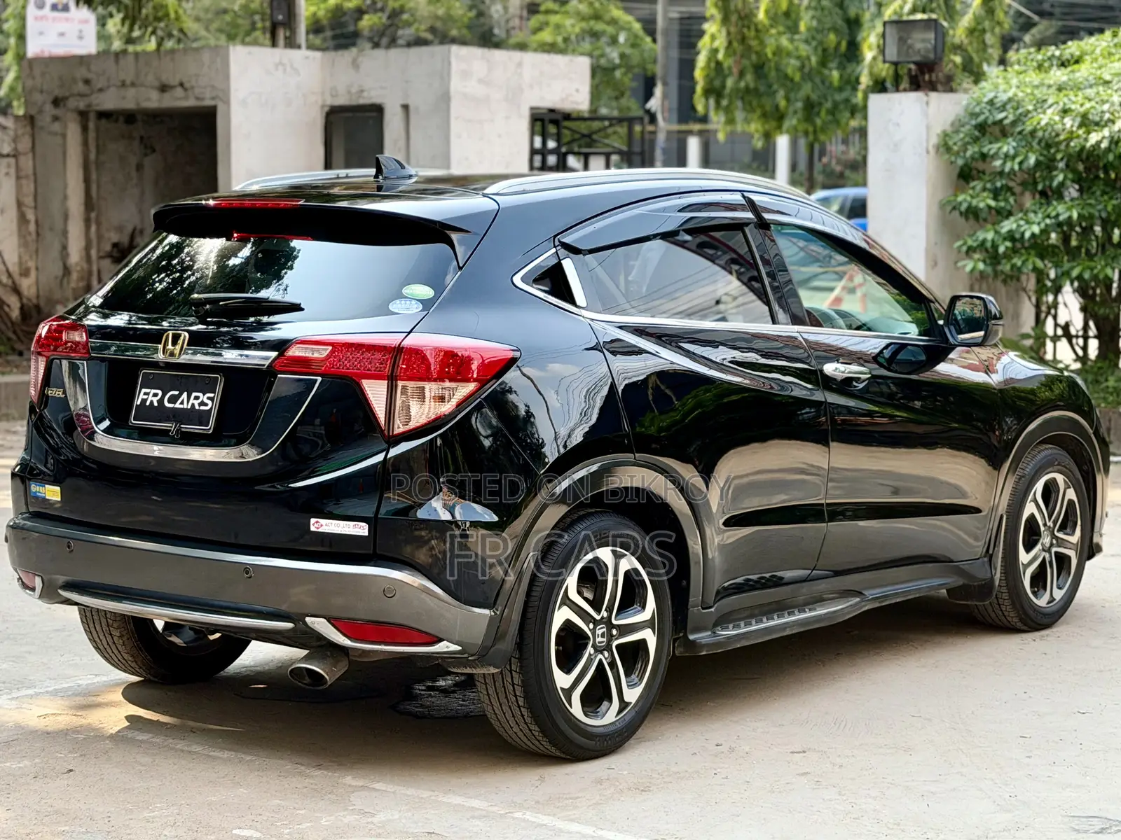 Honda Vezel 1.5 2WD 2014 Black