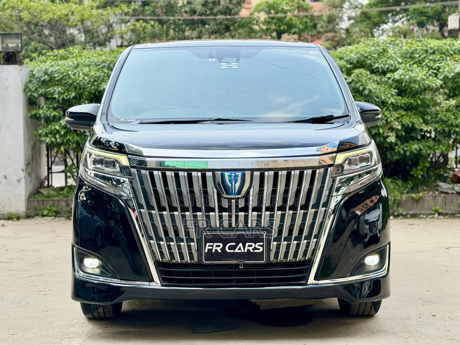 Toyota Esquire 1.8 FWD Hybrid (7 Seater) 2018 Black
