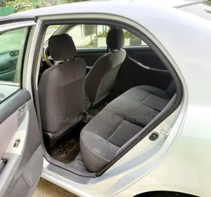 Toyota Corolla 2005 Silver