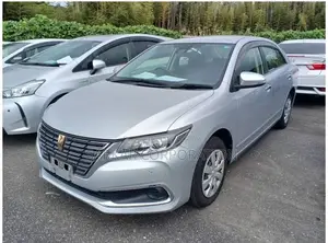 Toyota Premio 2021 Silver