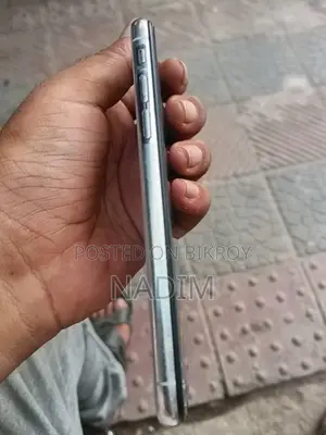 Apple iPhone X 64 GB White