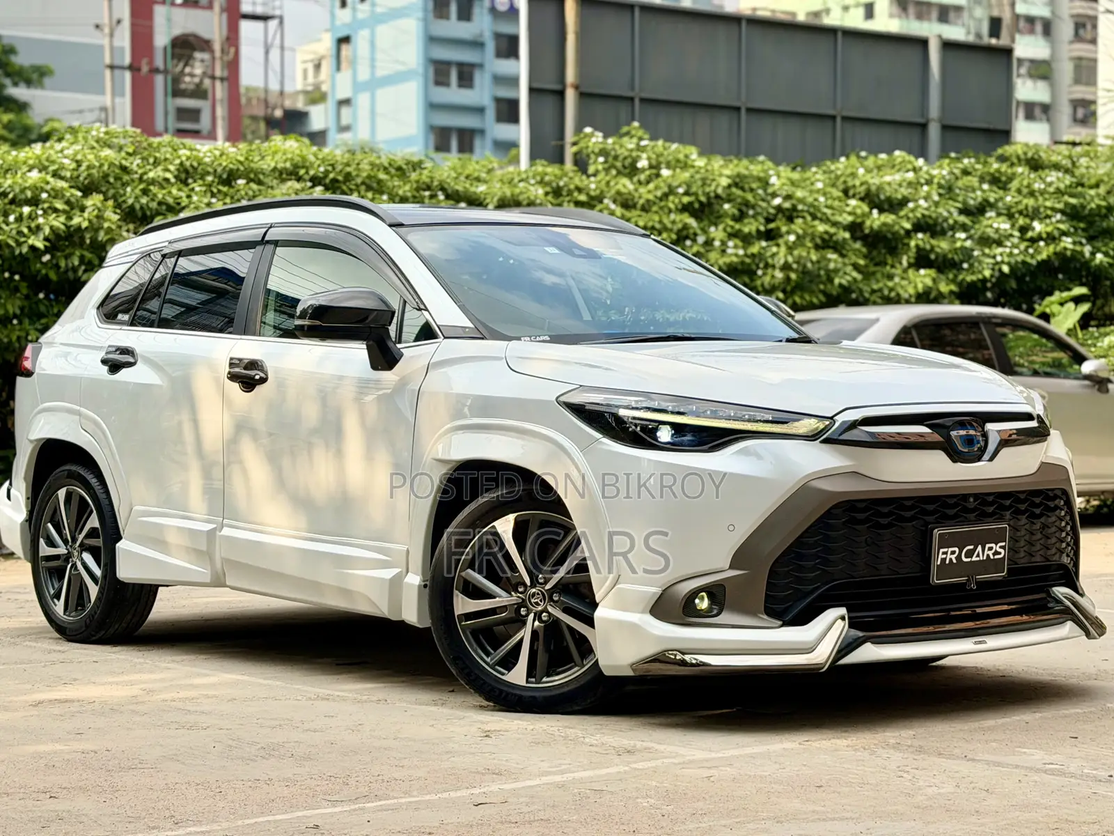 Toyota Corolla Cross 1.8 Hybrid FWD 2021 Pearl