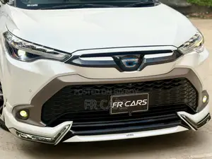 Toyota Corolla Cross 1.8 Hybrid FWD 2021 Pearl