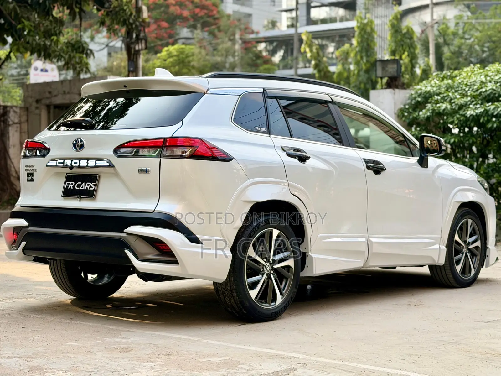 Toyota Corolla Cross 1.8 Hybrid FWD 2021 Pearl