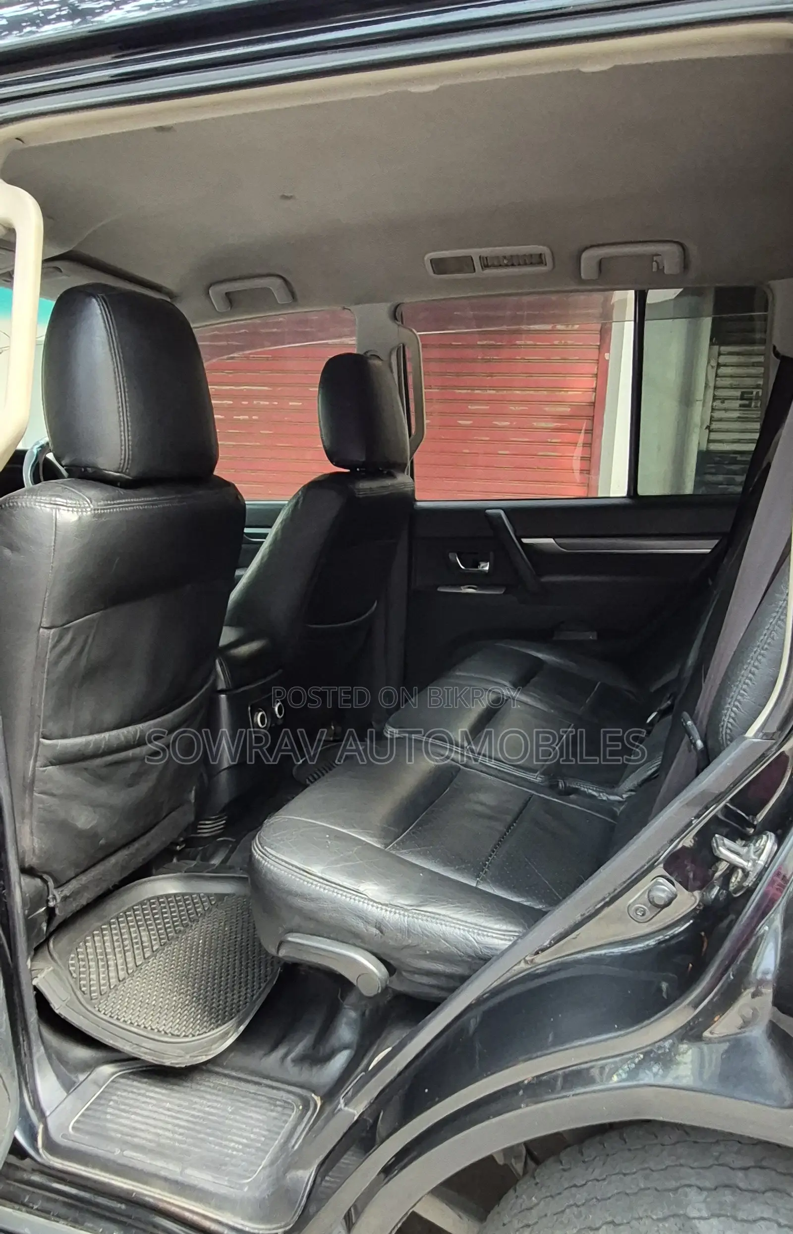 Mitsubishi Pajero 2006 Black