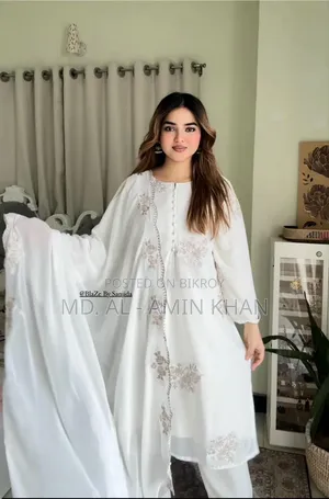 Sada Bahar Three Piece