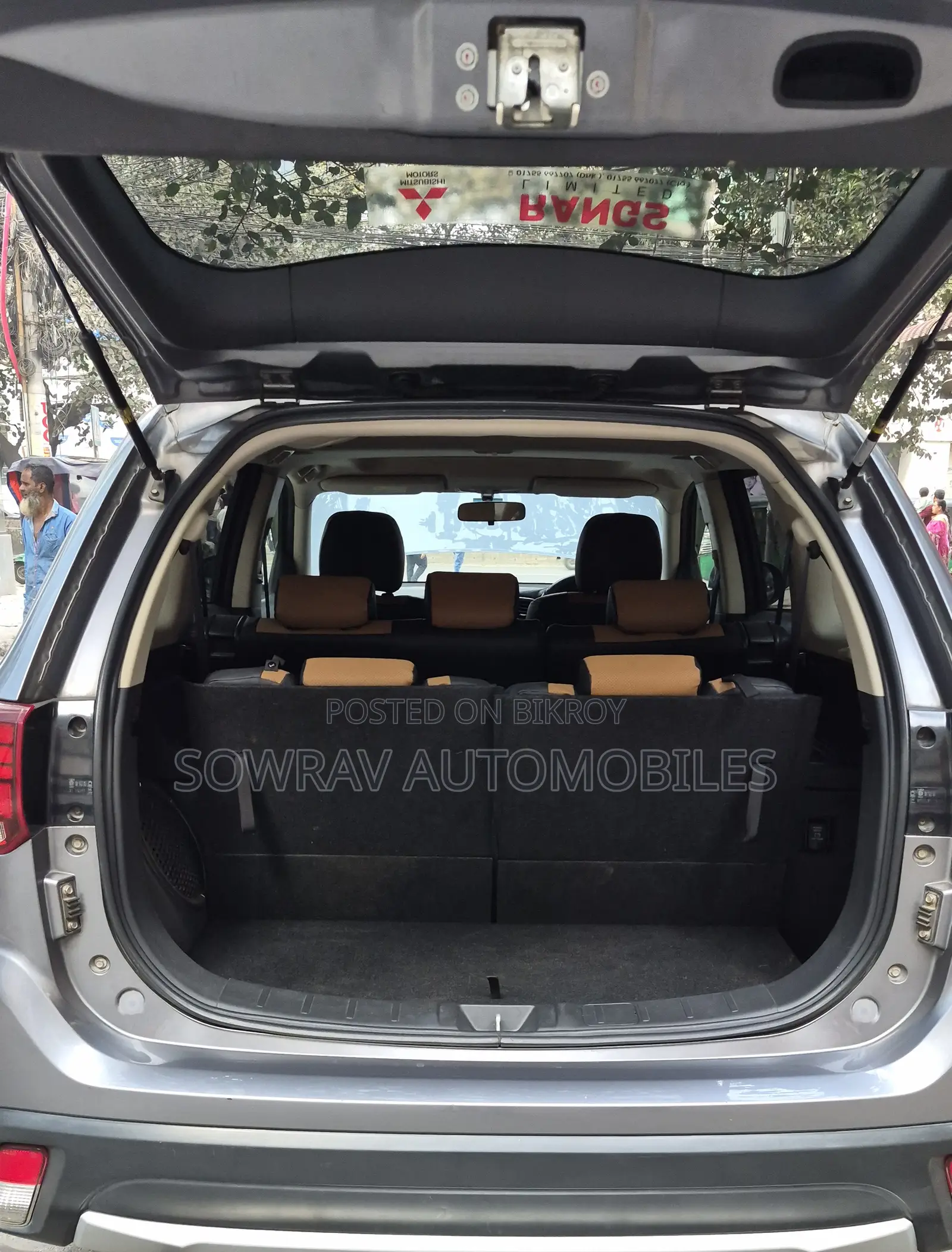 Mitsubishi Outlander 2017 Gray