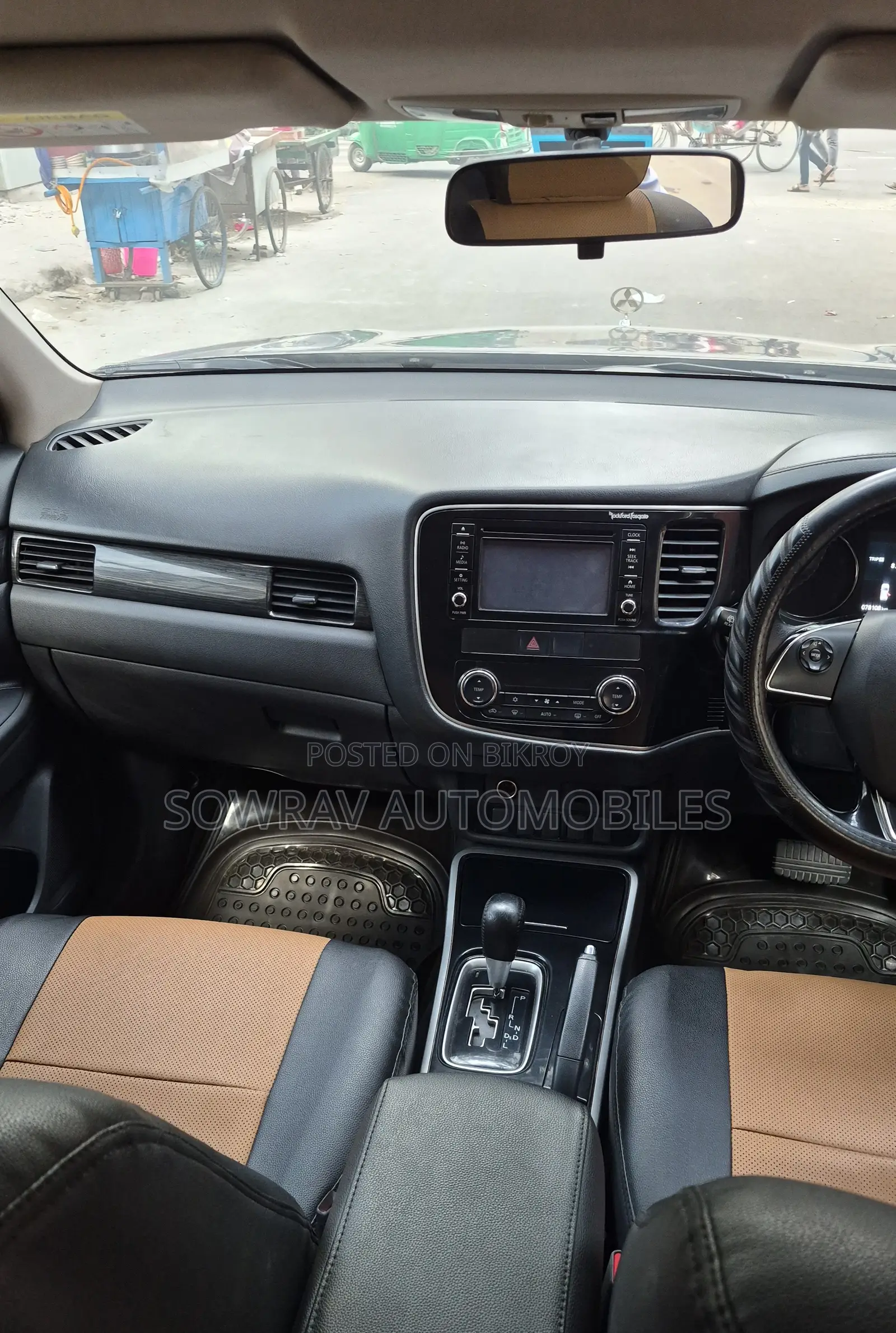 Mitsubishi Outlander 2017 Gray