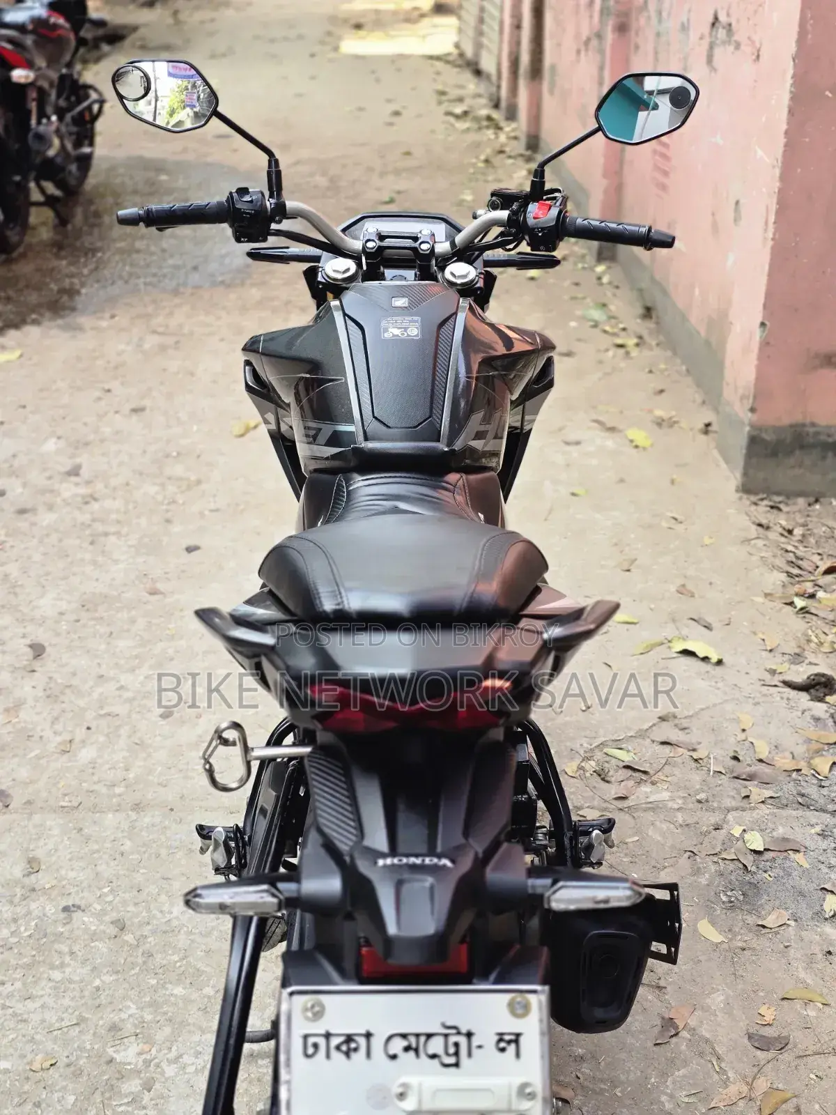 Honda Hornet 2025 Gray