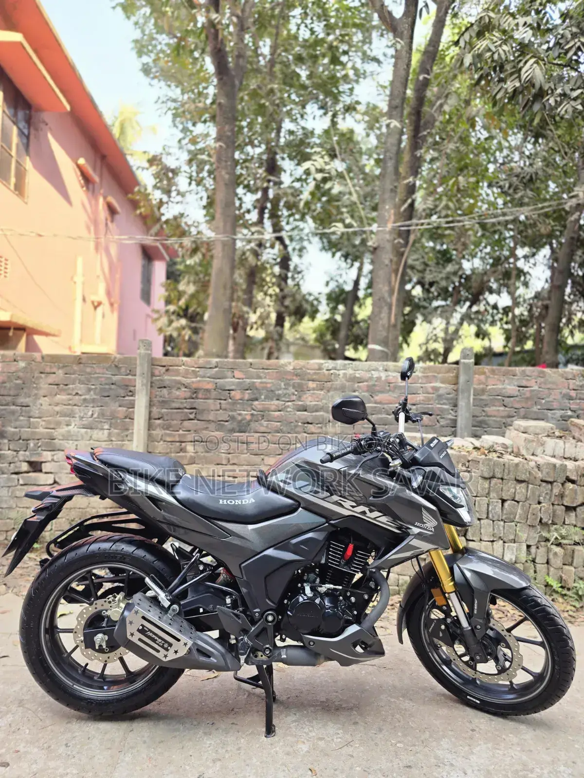 Honda Hornet 2025 Gray