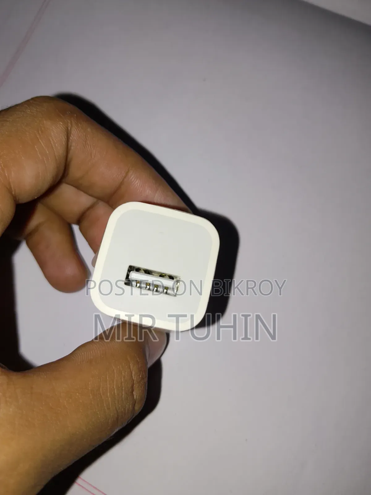 Apple 5w Adaptor For iPhone 6, 7, 8, X, Xs