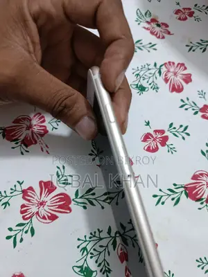 Apple iPhone 6s 16 GB