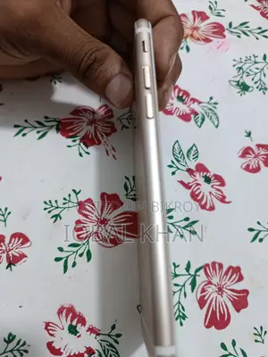 Apple iPhone 6s 16 GB