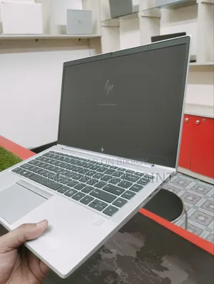 Laptop HP EliteBook 845 G7 8GB AMD Ryzen 5 SSD 256GB