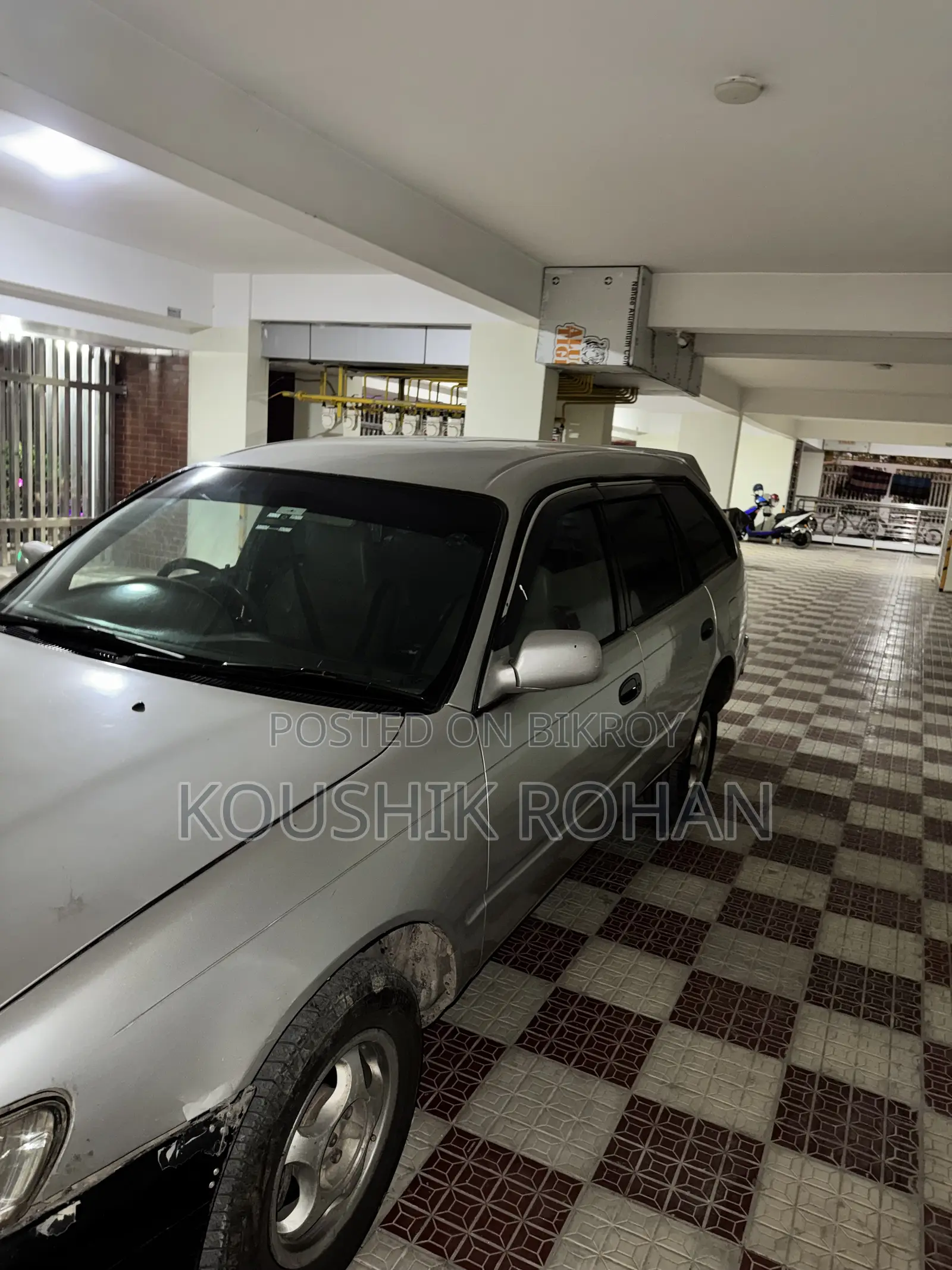 Toyota Corolla Hatchback 1999 Silver