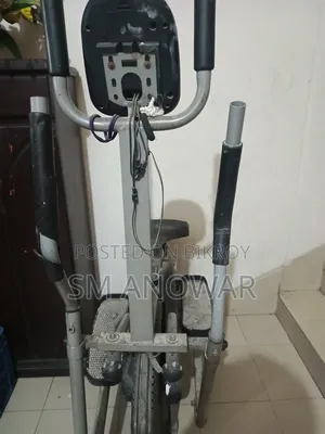 Cross trainer