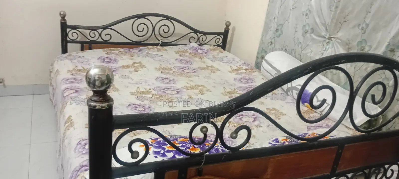 Iron (Rod or Metal) Bed