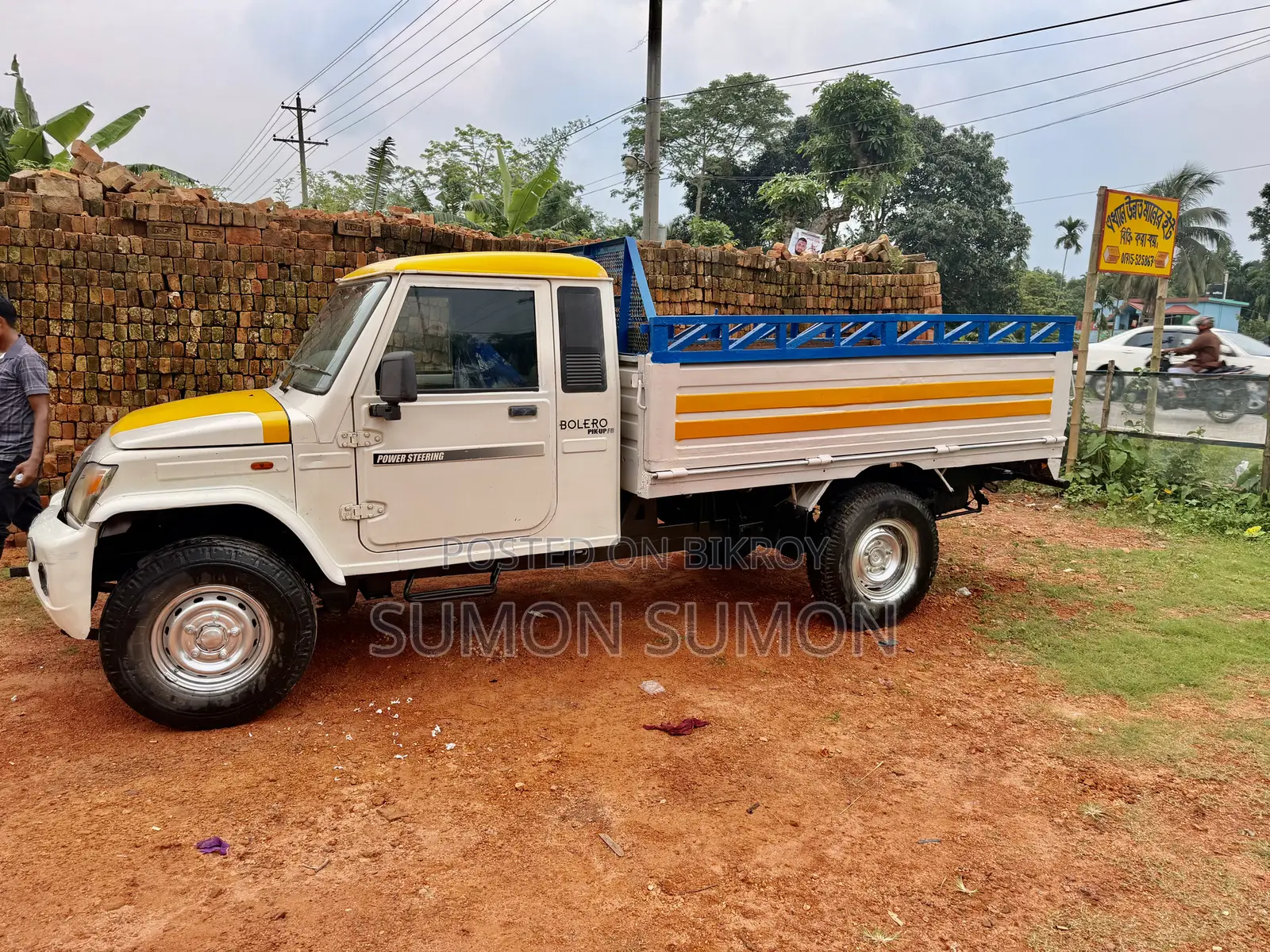 Mahindra Big Bolero